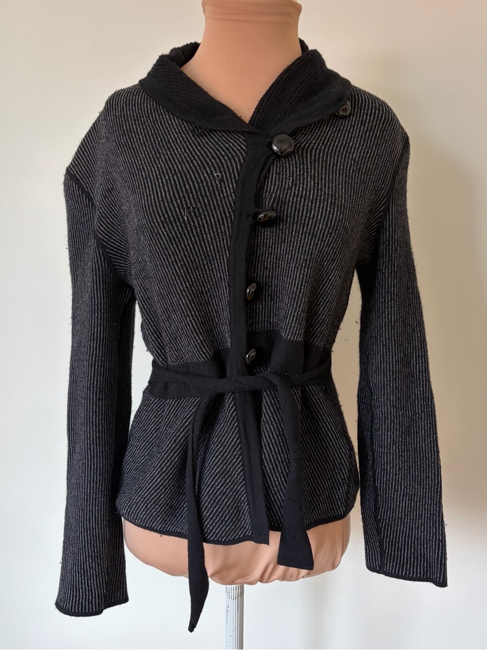 Armani Collezioni Ribbed Knit Fitted Buttoned Black Jacket Cardigan Sweater 12